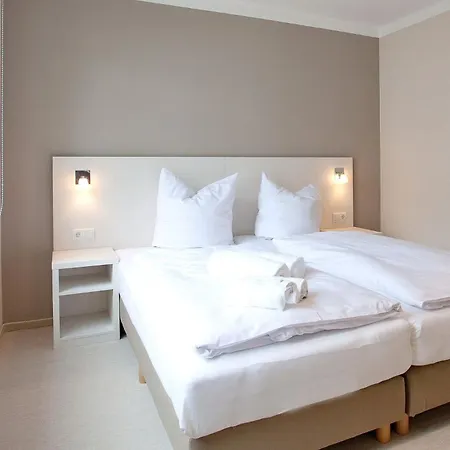 Strandhaus Feuerstein * Sellin (Rugen)