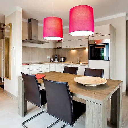 Strandhaus Feuerstein * Sellin (Rugen)